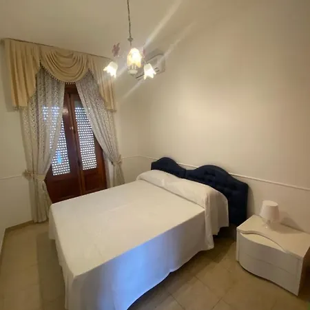 Appartamento Basile House *